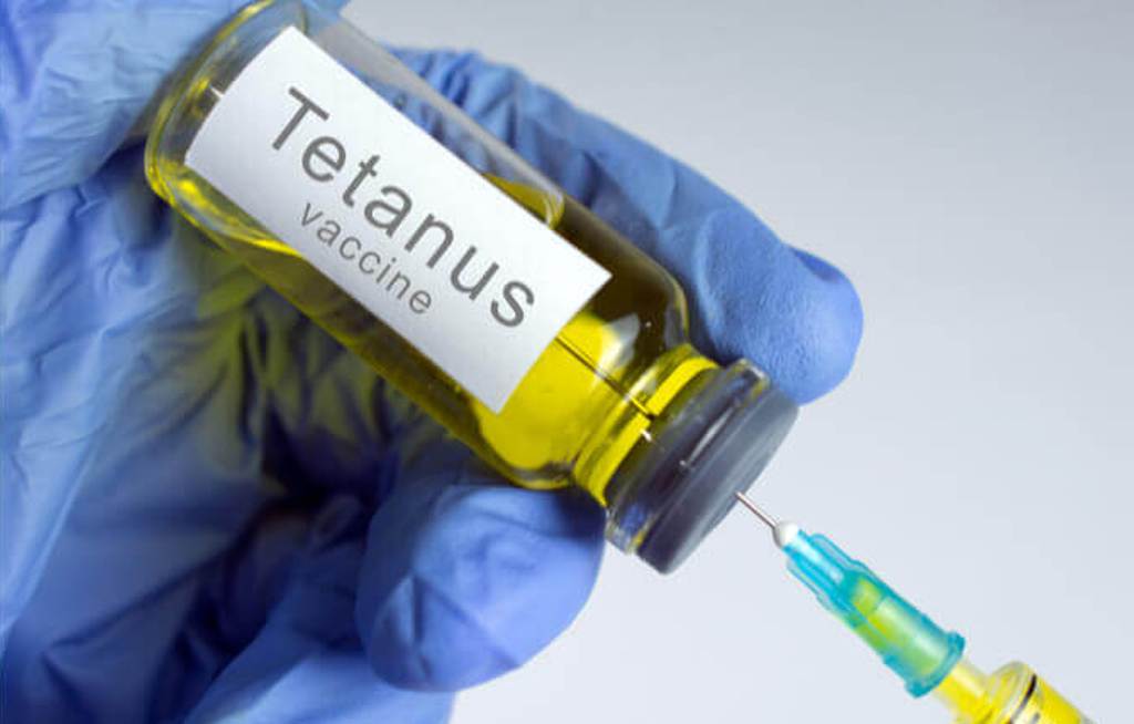 John O’Looney Warns About a Woman’s Experience with a Tetanus Injection